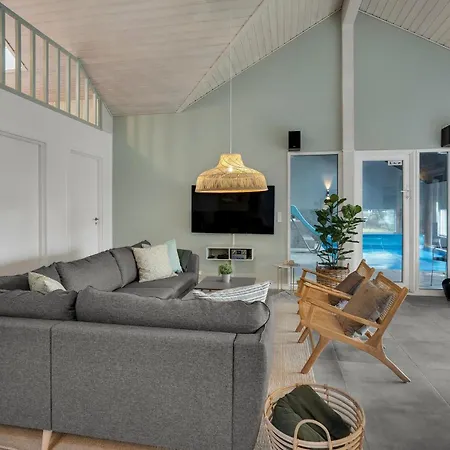 Semesterbostad Cozy In Romo With Sauna