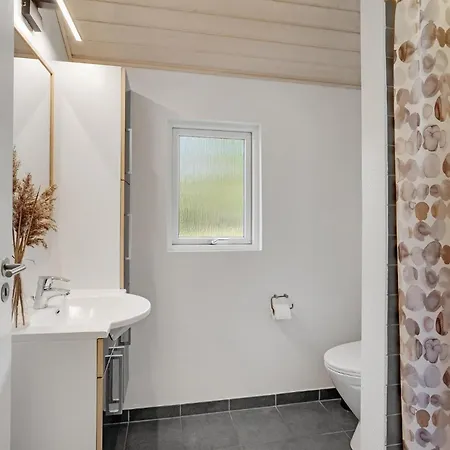 Σπίτι διακοπών Lovely In Romo With Sauna *