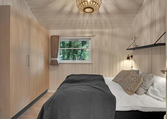 בית נופש Cozy In With Sauna *