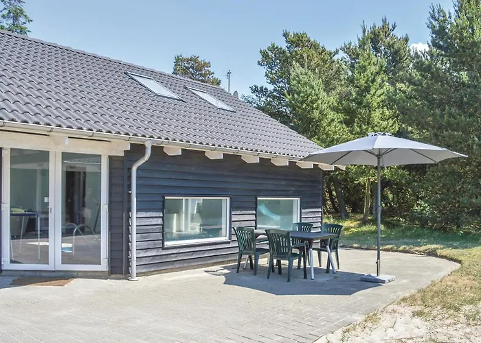 בית נופש Cozy In With Sauna *